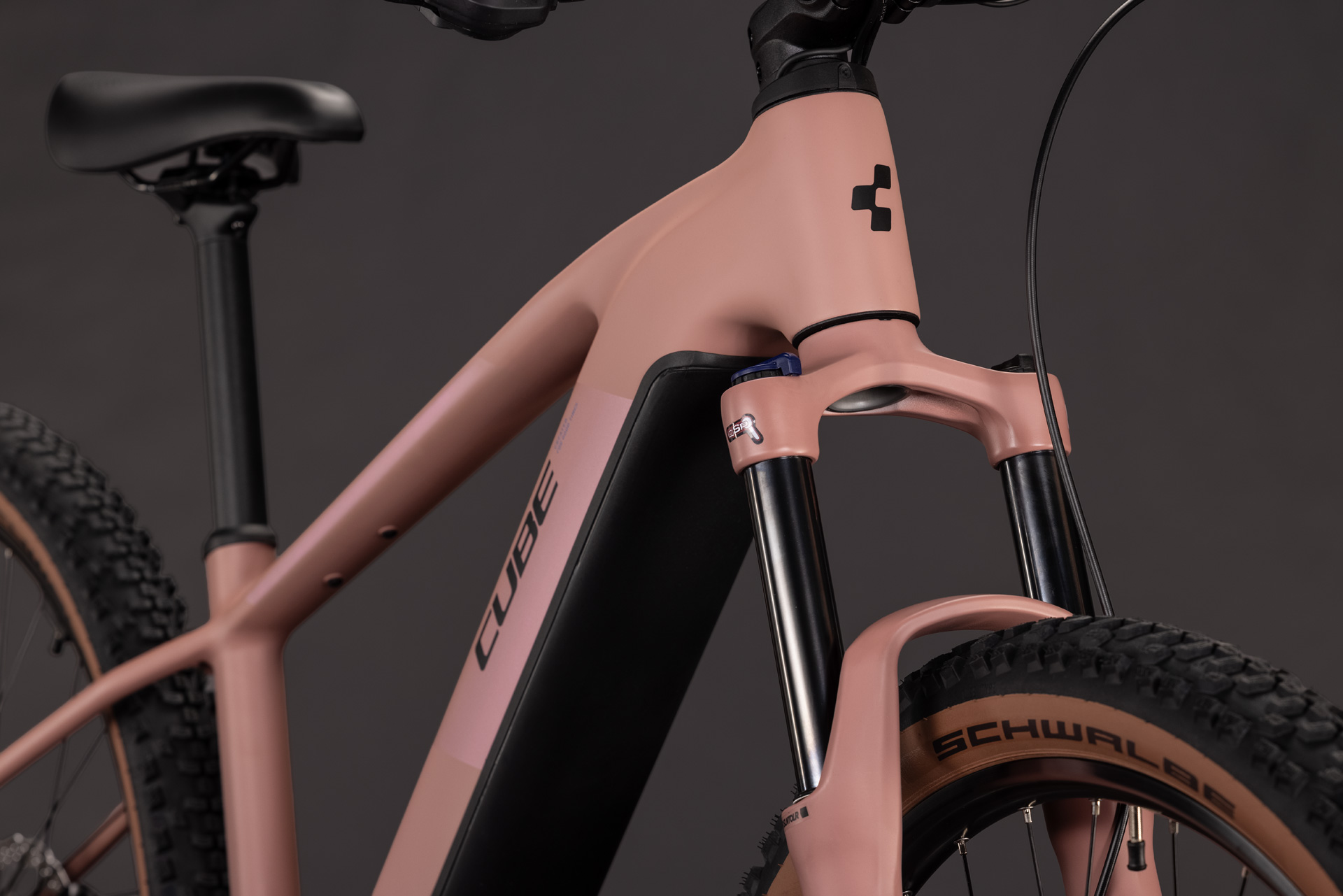Cube Reaction Hybrid Performance 720 ruby´n´black – Bild 6